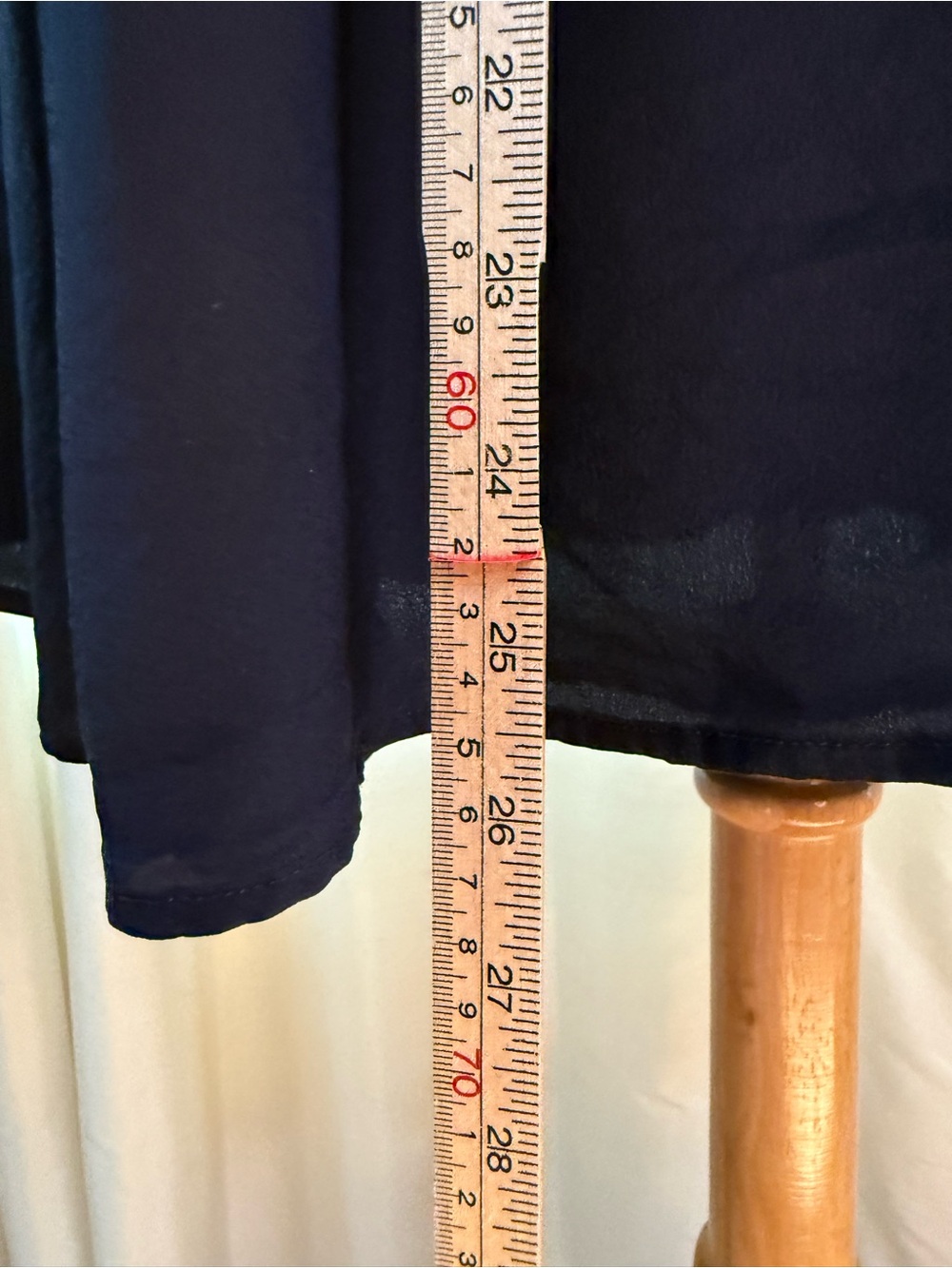 Vintage J. Crew 90s 100% Silk Navy A-Line Midi Skirt Size 2 Minimalist - Picture 7 of 11
